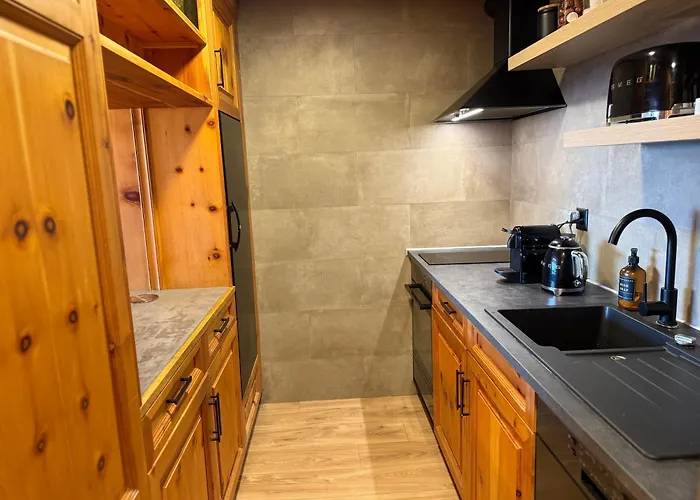 2 Bedrooms Apartment- Scenic View - 6 Pax * 韦尔比耶