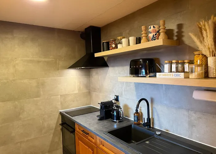 2 Bedrooms Apartment- Scenic View - 6 Pax 公寓 *