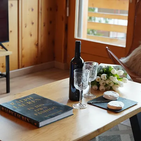 דירה 2 Bedrooms Apartment- Scenic View - 6 Pax