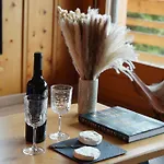 2 Bedrooms Apartment- Scenic View - 6 Pax Verbier